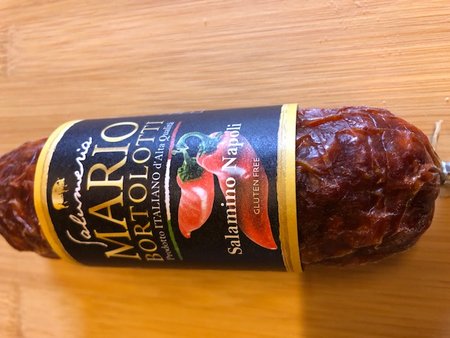 Italiaanse worst. Salamino Napoli (Italie)